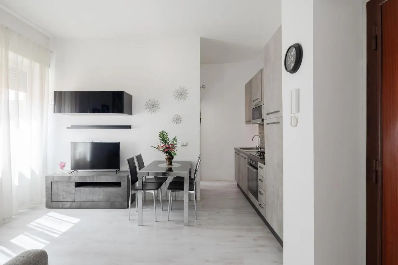 Appartamento Per 4, Metro C Alessandrino, Wi-Fi, A/C Rome Apartment